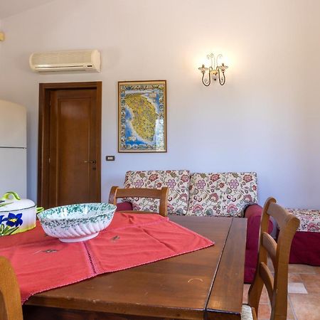 Bed and Breakfast Casa Ulmi Con Piscina Uggiano La Chiesa Exterior foto