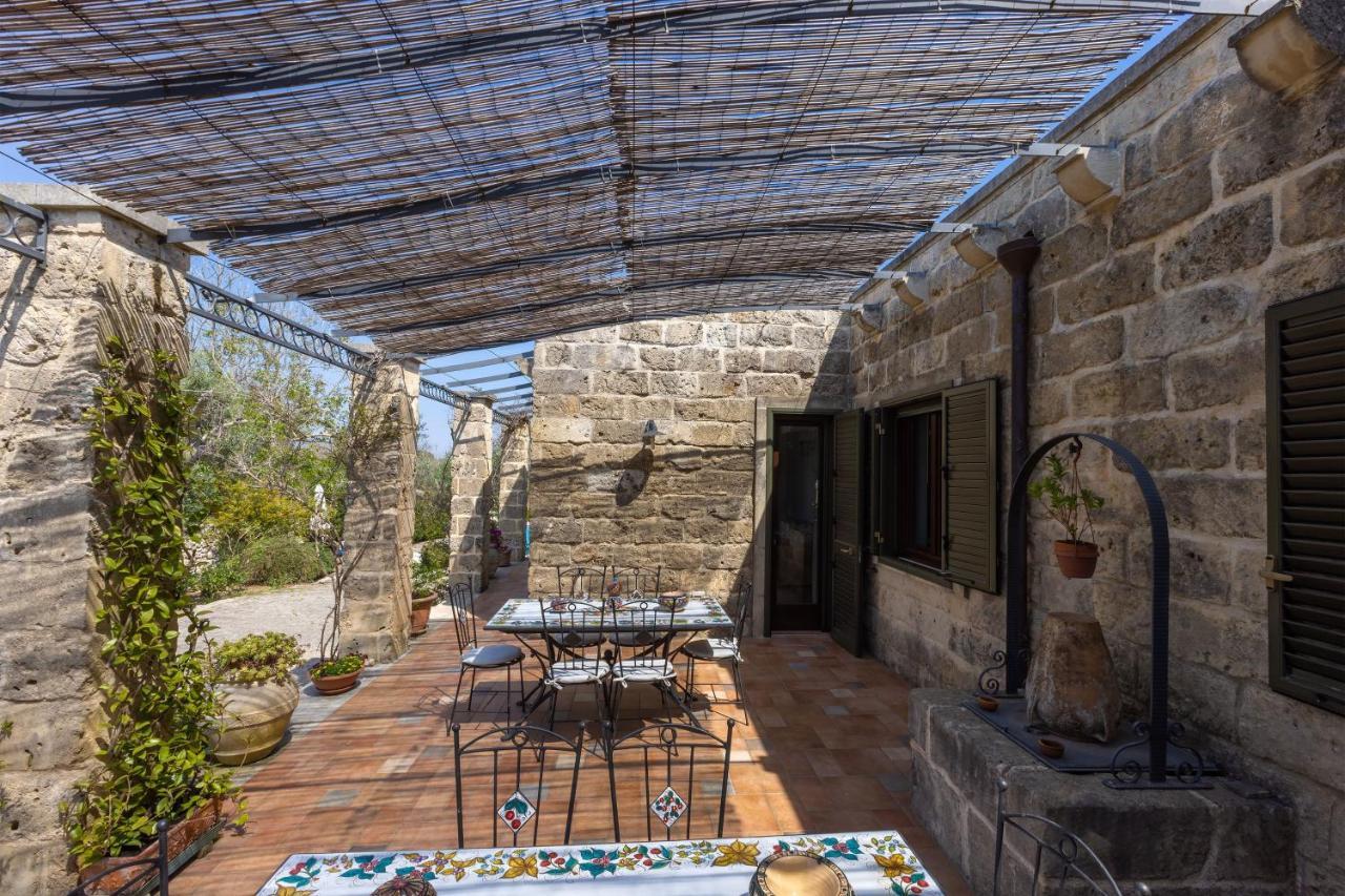 Bed and Breakfast Casa Ulmi Con Piscina Uggiano La Chiesa Exterior foto