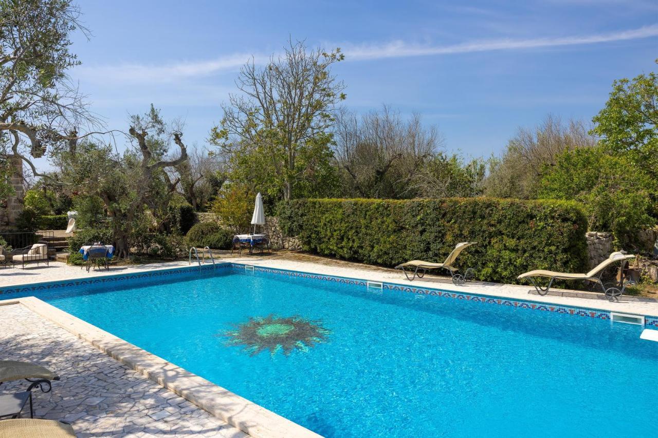 Bed and Breakfast Casa Ulmi Con Piscina Uggiano La Chiesa Exterior foto